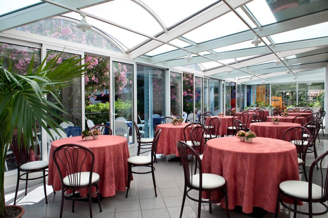 Hotel Felix Rimini Eksteriør billede